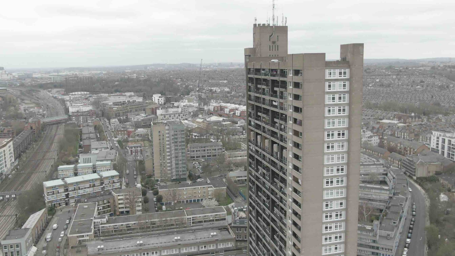 alternative view Trellick Tower East elevation